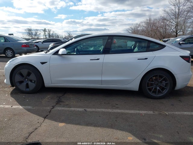5YJ3E1EA1MF016639 Tesla Model 3 Standard Range Plus Rear-wheel Drive