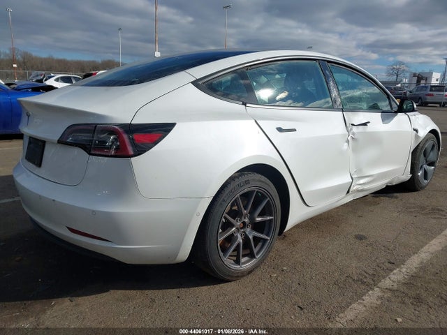 2021 TESLA MODEL 3 5YJ3E1EA1MF016639 Photo 3