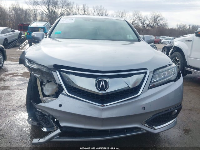 Продаж на аукціоні авто 2018 Acura Rdx Advance Package, vin: 5J8TB4H70JL001702, номер лоту: 44061028
