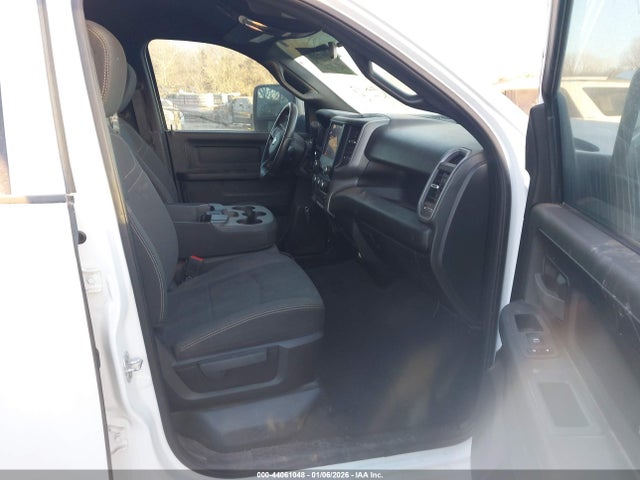 2023 Ram 2500 Tradesman  4x4 6'4 Box მანქანა იყიდება აუქციონზე, vin: 3C6UR5CL2PG592623, აუქციონის ნომერი: 44061048