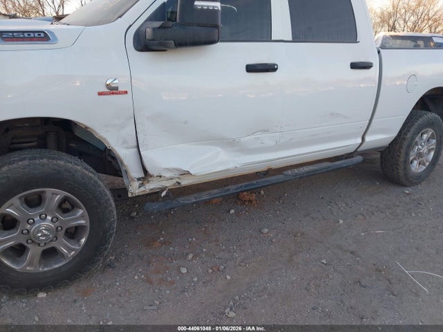 2023 Ram 2500 Tradesman  4x4 6'4 Box მანქანა იყიდება აუქციონზე, vin: 3C6UR5CL2PG592623, აუქციონის ნომერი: 44061048