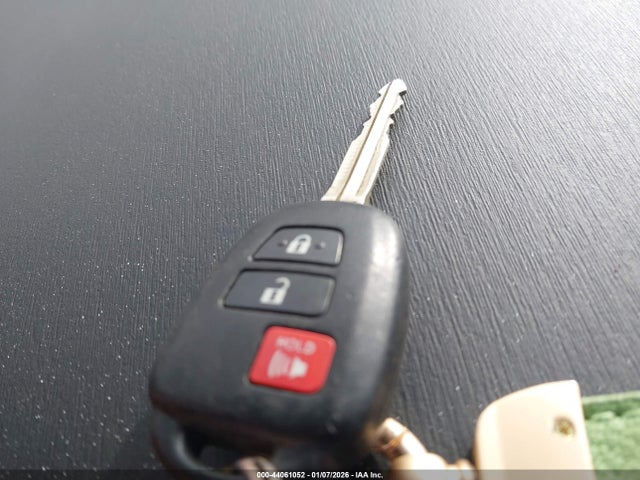 2015 Scion Tc მანქანა იყიდება აუქციონზე, vin: JTKJF5C75F3093770, აუქციონის ნომერი: 44061052