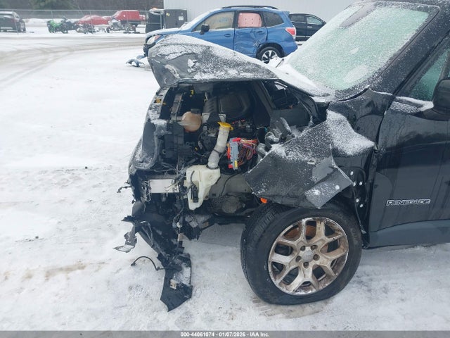 Aukcja sprzedaży 2016 Jeep Renegade Latitude, vin: ZACCJBBT5GPC42073, numer aukcji: 44061074