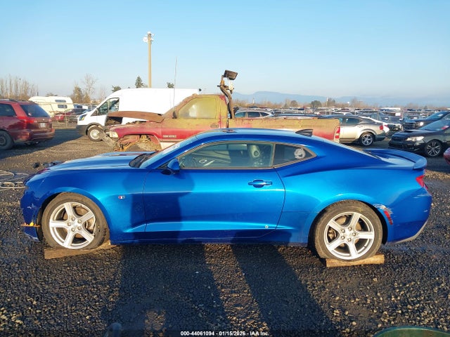 1G1FB1RX3H0136816 Chevrolet Camaro 1lt