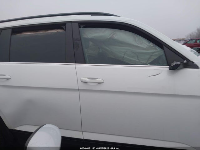 2024 Volkswagen Atlas 2.0t Se W/technology მანქანა იყიდება აუქციონზე, vin: 1V2HR2CA7RC593228, აუქციონის ნომერი: 44061163