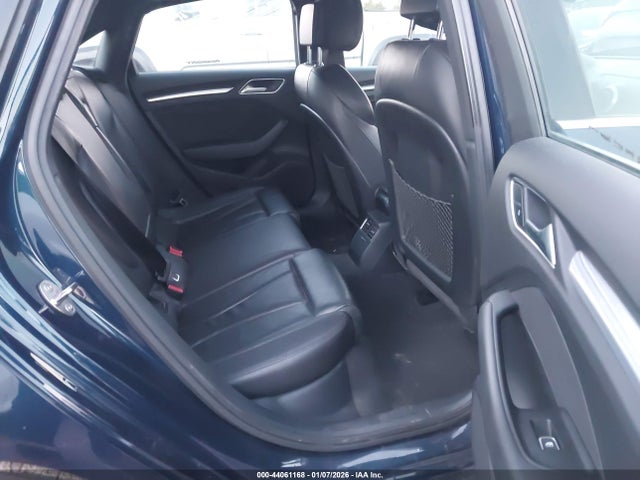 2018 AUDI A3 WAUJ8GFF8J1049392 Photo 7