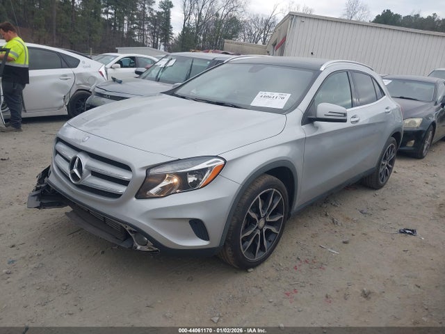 2015 MERCEDES-BENZ GLA 250 WDCTG4EB3FJ162017 Photo 1