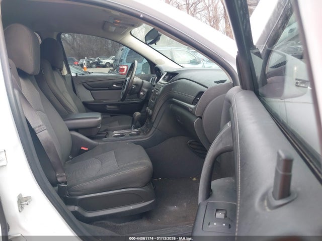 2017 Chevrolet Traverse 1lt მანქანა იყიდება აუქციონზე, vin: 1GNKRGKD7HJ266653, აუქციონის ნომერი: 44061174