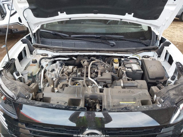 3N8AP6BBXSL390228 Nissan Kicks S Intelligent Awd