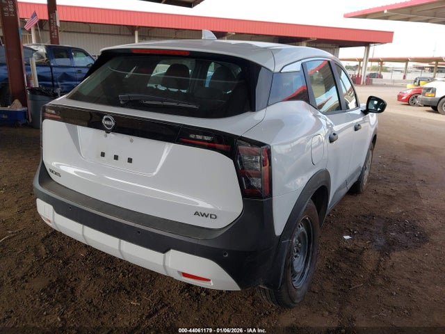 3N8AP6BBXSL390228 Nissan Kicks S Intelligent Awd