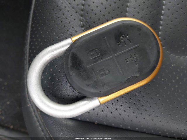 Rivian R1t Adventure 2022 7FCTGAAAXNN008360 Image 11