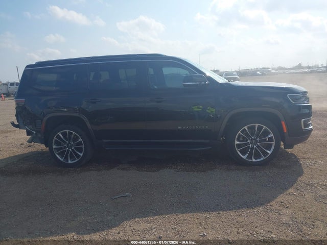 Продаж на аукціоні авто 2022 Jeep Wagoneer Series Ii 4x2, vin: 1C4SJUBTXNS149046, номер лоту: 44061235