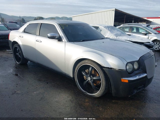 2005 CHRYSLER 300C 2C3AA63H35H608348