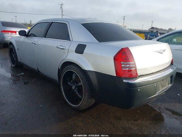 2005 CHRYSLER 300C 2C3AA63H35H608348 Photo 2