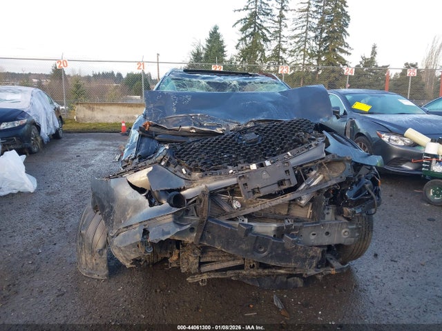 44061300 :رقم المزاد ، 3MVDMBAY3NM436253 vin ، 2022 Mazda Cx-30 2.5 Turbo مزاد بيع