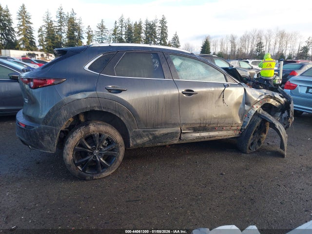 44061300 :رقم المزاد ، 3MVDMBAY3NM436253 vin ، 2022 Mazda Cx-30 2.5 Turbo مزاد بيع
