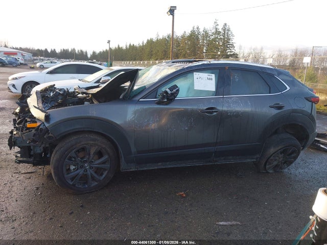 44061300 :رقم المزاد ، 3MVDMBAY3NM436253 vin ، 2022 Mazda Cx-30 2.5 Turbo مزاد بيع