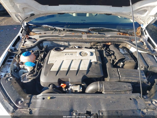 3VWLL7AJ5EM352271 Volkswagen Jetta