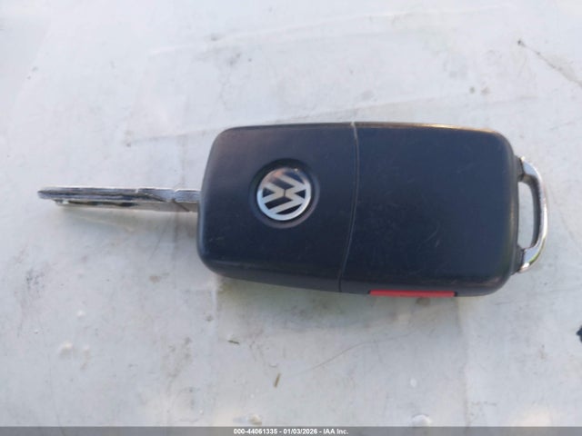3VWLL7AJ5EM352271 Volkswagen Jetta