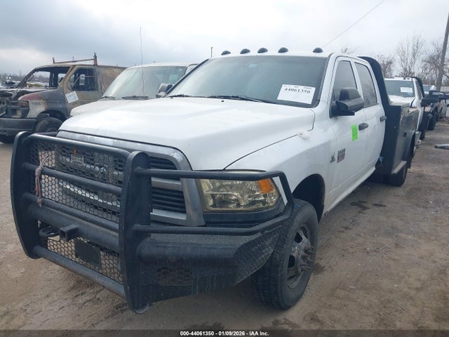 44061350 :رقم المزاد ، 3C7WDTCL3CG121243 vin ، 2012 Ram 3500 Chassis St/slt/laramie مزاد بيع