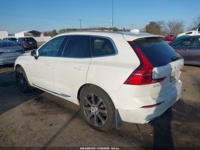 2019 VOLVO XC60 LYVA22RL5KB310853 Photo 2