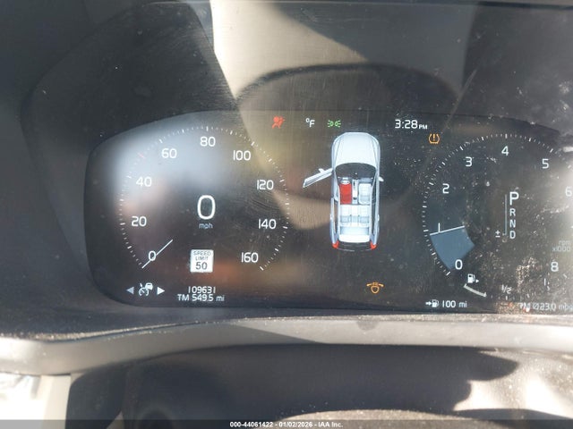 2019 VOLVO XC60 LYVA22RL5KB310853 Photo 6