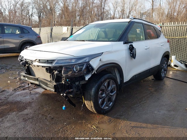 2024 Kia Seltos S მანქანა იყიდება აუქციონზე, vin: KNDEUCAA5R7620284, აუქციონის ნომერი: 44061445