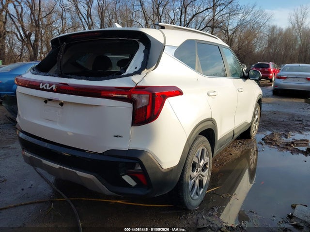 2024 Kia Seltos S მანქანა იყიდება აუქციონზე, vin: KNDEUCAA5R7620284, აუქციონის ნომერი: 44061445
