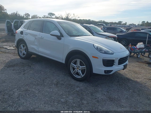 2018 PORSCHE CAYENNE WP1AA2A2XJKA07345 Photo 0
