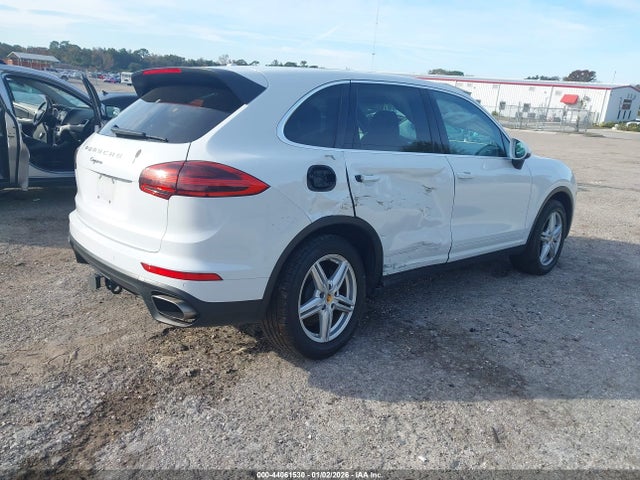 2018 PORSCHE CAYENNE WP1AA2A2XJKA07345 Photo 3