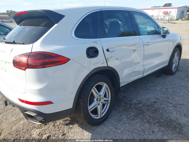 2018 PORSCHE CAYENNE WP1AA2A2XJKA07345 Photo 5