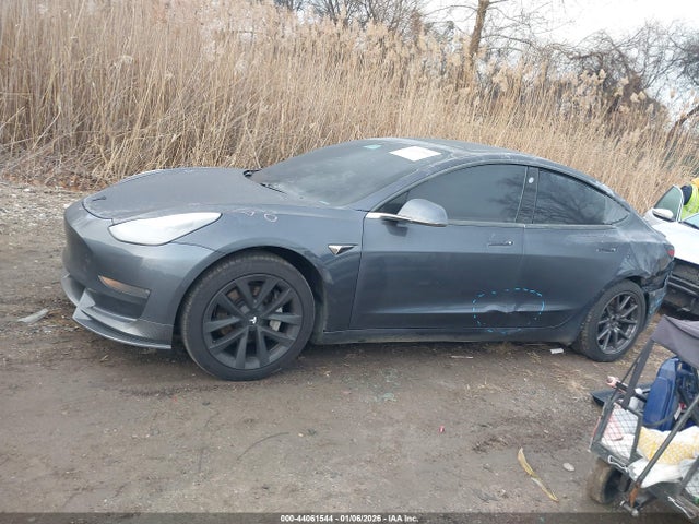 44061544 :رقم المزاد ، 5YJ3E1EB8LF790345 vin ، 2020 Tesla Model 3 Long Range Dual Motor All-wheel Drive مزاد بيع