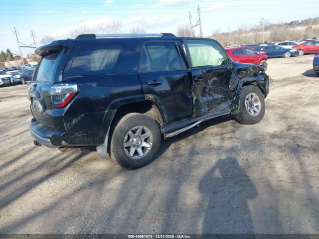 2016 TOYOTA 4RUNNER JTEBU5JR9G5385851 Photo 3