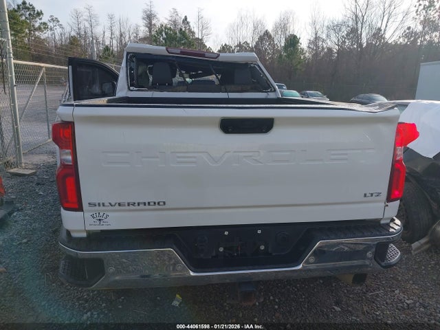 1GC4YPEY4NF142812 Chevrolet Silverado 2500hd 4wd Standard Bed Ltz