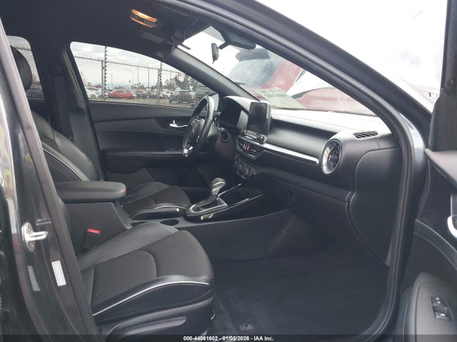 3KPF34AD9LE261536 KIA Forte Gt-line
