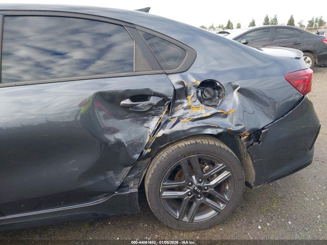 3KPF34AD9LE261536 KIA Forte Gt-line