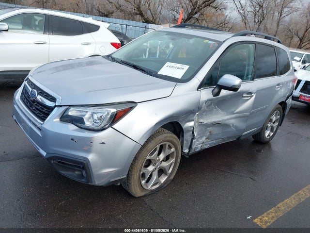 Subaru Forester 2.5i Touring 2017 JF2SJAWC9HH559512 Image 2