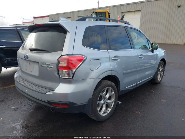 Subaru Forester 2.5i Touring 2017 JF2SJAWC9HH559512 Image 4