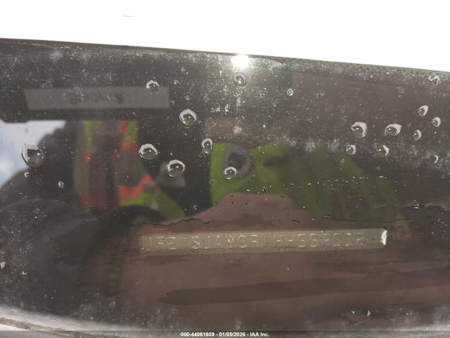 Subaru Forester 2.5i Touring 2017 JF2SJAWC9HH559512 Image 9