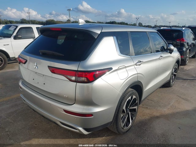 2023 MITSUBISHI OUTLANDER JA4J3UA89PZ011134 Photo 3