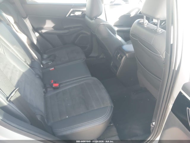 2023 MITSUBISHI OUTLANDER JA4J3UA89PZ011134 Photo 7