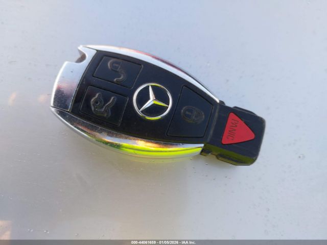 2010 MERCEDES-BENZ E 350 WDDHF5GB1AA077774 Photo 10