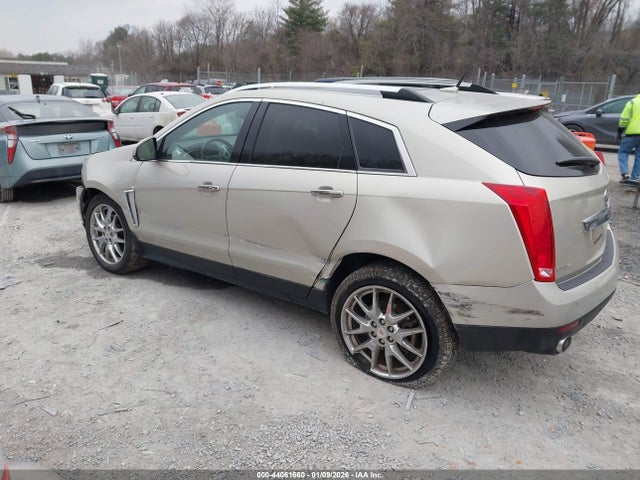 2014 CADILLAC SRX 3GYFNCE3XES596115 Photo 2