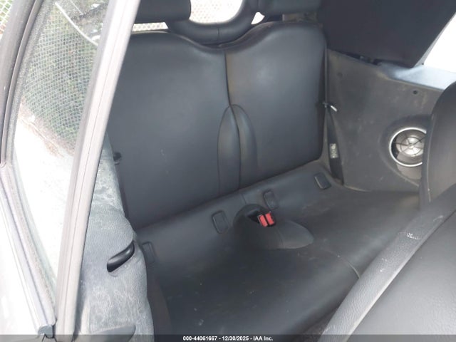 2005 MINI COOPER S WMWRH33595TF84137 Photo 7