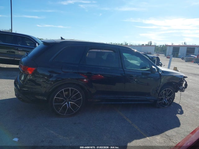 44061675 :رقم المزاد ، WA1VXAF78MD017701 vin ، 2021 Audi Q7 Prestige 55 Tfsi Quattro Tiptronic مزاد بيع