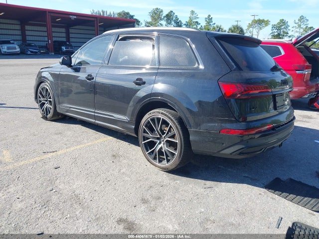 2021 AUDI Q7 WA1VXAF78MD017701 Photo 2