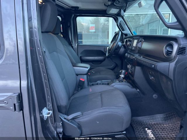 2019 JEEP WRANGLER UNLIMITED 1C4HJXDG3KW527093 Photo 4