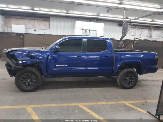 3TMAZ5CN9NM179545 Toyota Tacoma Sr5 V6
