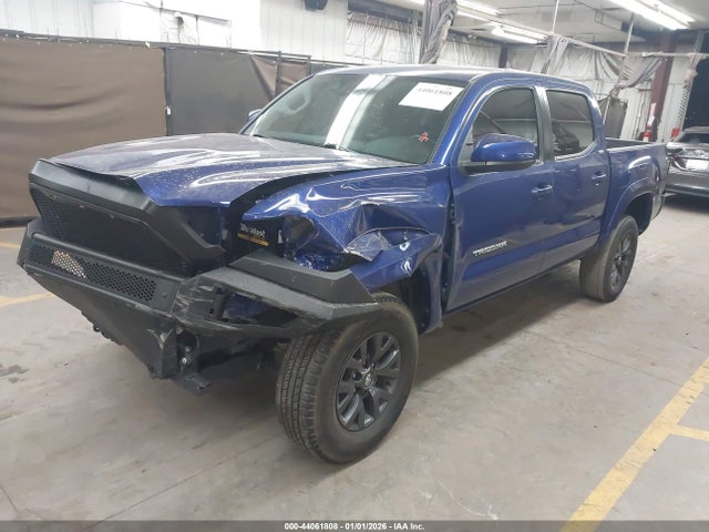 3TMAZ5CN9NM179545 Toyota Tacoma Sr5 V6
