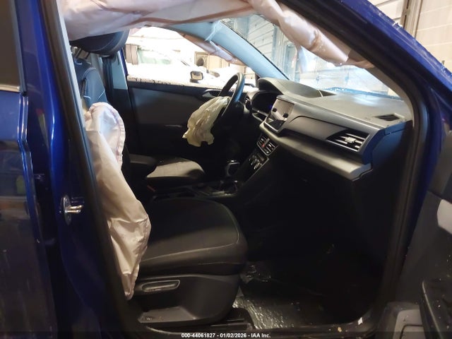 2023 VOLKSWAGEN TAOS 3VVUX7B27PM370066 Photo 4